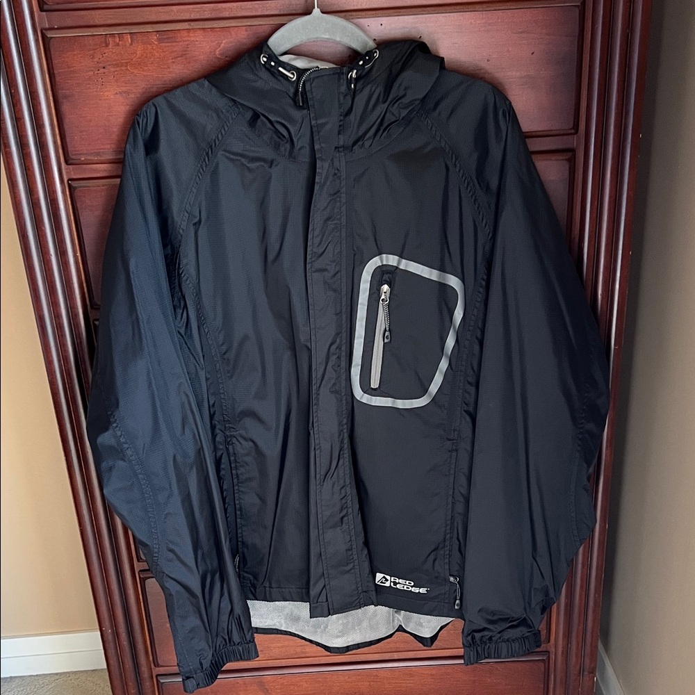 Red Ledge Men's Black Raincoat Small